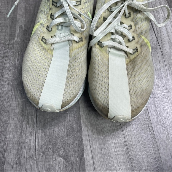 AIR Zoom X Pegasus 35 Turbo 'Barely Volt' - Picture 9 of 13